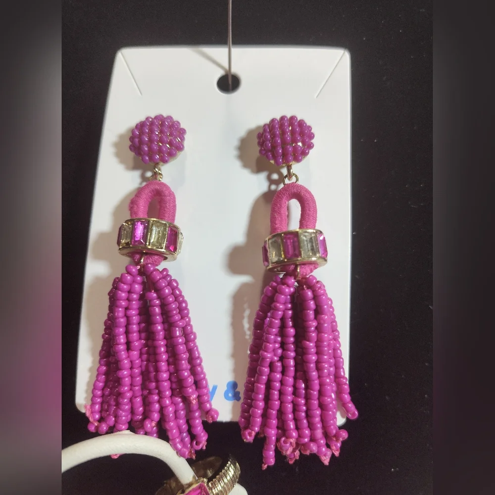 N/A elegant pink